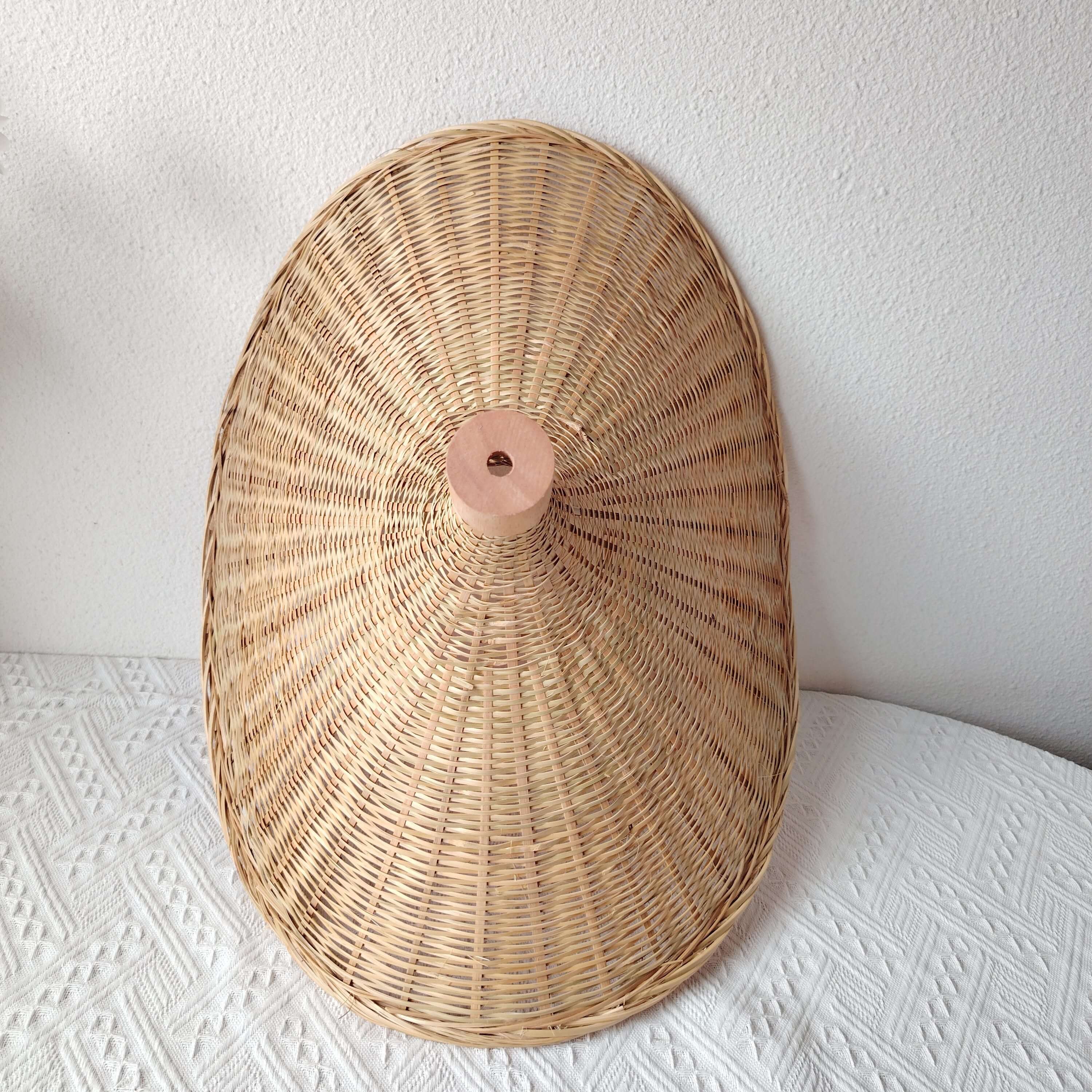 Chic Bamboo Pendant Lamp Shade - Handcrafted Natural Lighting
