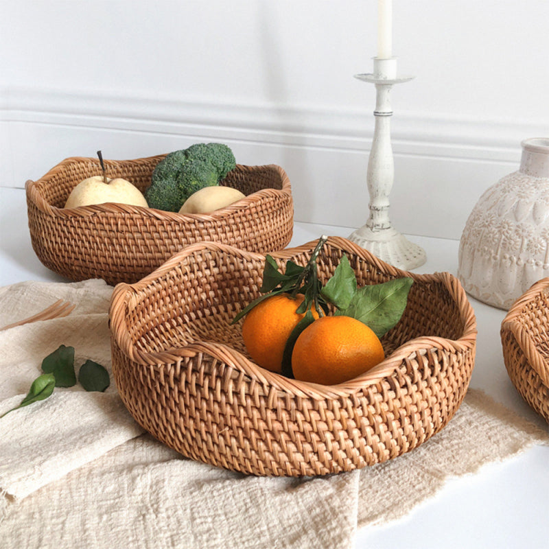 Handmade Rattan Bread Baskets Round Wicker Fruit Serving Storage Bowls, Natural Woven Decorative Kitchen Counter Organizing