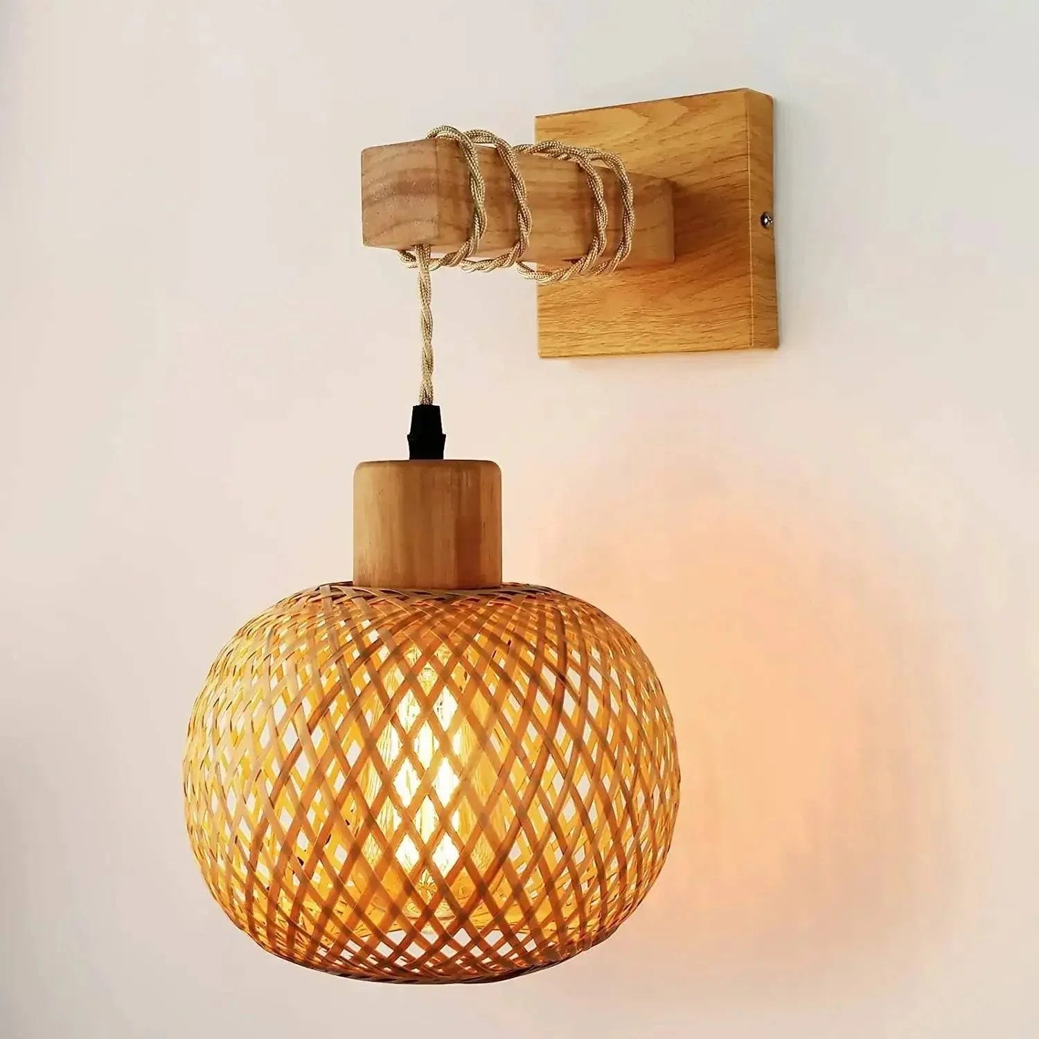 Chic Bamboo Wall Lamp - Handcrafted Retro Pendant Light